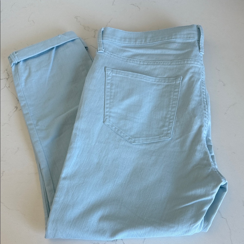 GAP Women's Skinny Jeans in Light Blue